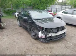 5YFBPMBE3NP336677 2022 TOYOTA COROLLA