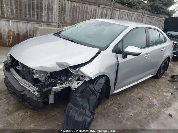 5YFBPMBE3NP342169 2022 TOYOTA COROLLA - Image 2
