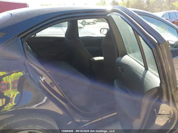 5YFBPMBE3NP384504 2022 TOYOTA COROLLA - Image 8