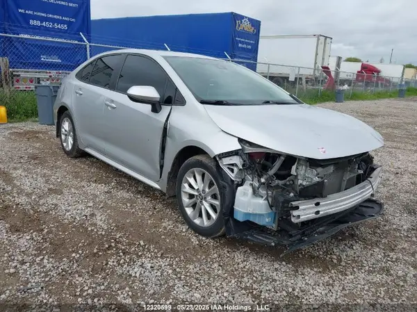 5YFBPMBE4MP155697 2021 TOYOTA COROLLA - Image 1