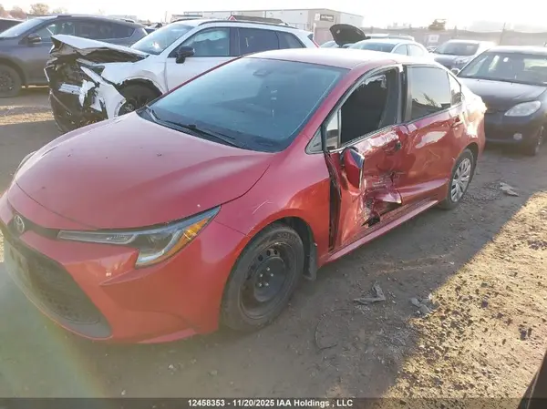 5YFBPMBE4MP175545 2021 TOYOTA COROLLA - Image 2