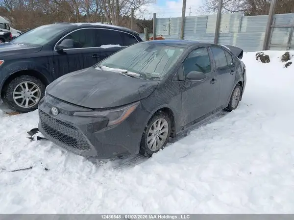 5YFBPMBE4MP212173 2021 TOYOTA COROLLA - Image 2