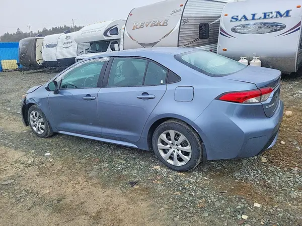 5YFBPMBE4MP255945 2021 TOYOTA COROLLA - Image 2