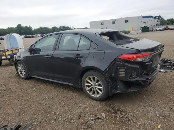 5YFBPMBE4MP261602 2021 TOYOTA COROLLA - Image 2