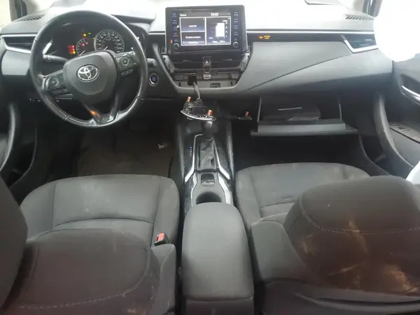 5YFBPMBE4MP261602 2021 TOYOTA COROLLA - Image 8