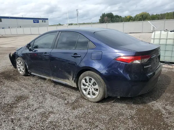 5YFBPMBE4NP278689 2022 TOYOTA COROLLA - Image 2