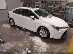 5YFBPMBE4NP289546 2022 TOYOTA COROLLA