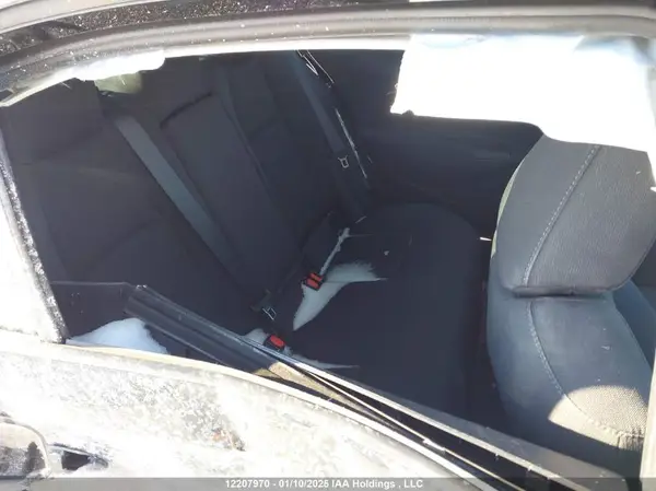 5YFBPMBE4NP325090 2022 TOYOTA COROLLA - Image 8