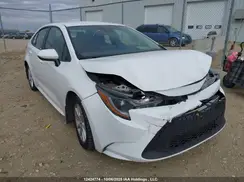5YFBPMBE4NP335263 2022 TOYOTA COROLLA