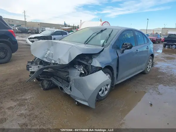 5YFBPMBE4NP337580 2022 TOYOTA COROLLA - Image 2