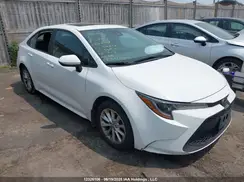 5YFBPMBE4NP339541 2022 TOYOTA COROLLA
