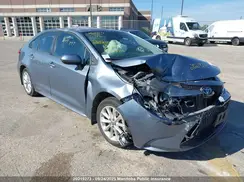 5YFBPMBE4NP340527 2022 TOYOTA COROLLA