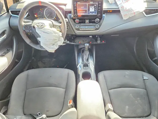 5YFBPMBE5MP202476 2021 TOYOTA COROLLA - Image 8