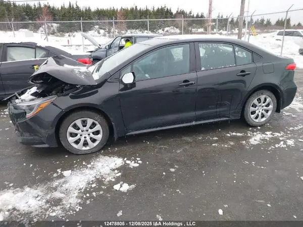 5YFBPMBE5MP222999 2021 TOYOTA COROLLA - Image 2
