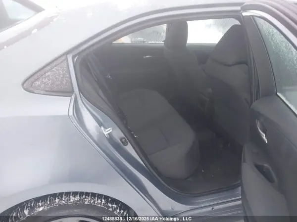 5YFBPMBE5MP241133 2021 TOYOTA COROLLA - Image 8