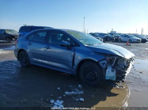 5YFBPMBE5NP280841 2022 TOYOTA COROLLA - Image 1