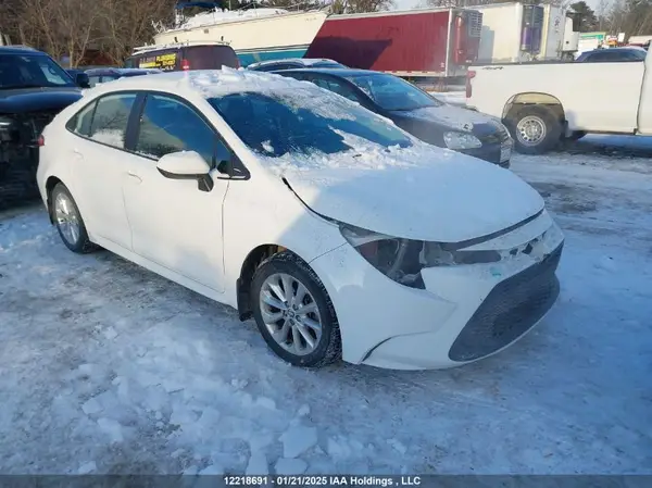 5YFBPMBE5NP292679 2022 TOYOTA COROLLA - Image 1