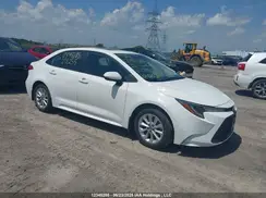 5YFBPMBE5NP298255 2022 TOYOTA COROLLA