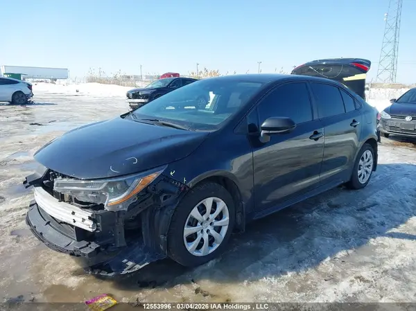 5YFBPMBE5NP346241 2022 TOYOTA COROLLA - Image 2