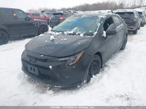5YFBPMBE5NP354615 2022 TOYOTA COROLLA - Image 2