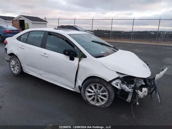 5YFBPMBE6MP158407 2021 TOYOTA COROLLA - Image 1
