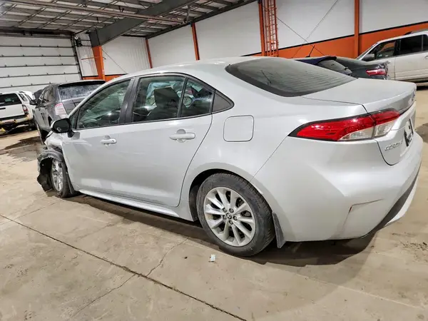 5YFBPMBE6MP201675 2021 TOYOTA COROLLA - Image 2