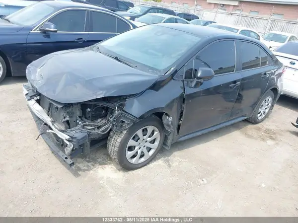 5YFBPMBE6MP214992 2021 TOYOTA COROLLA - Image 2