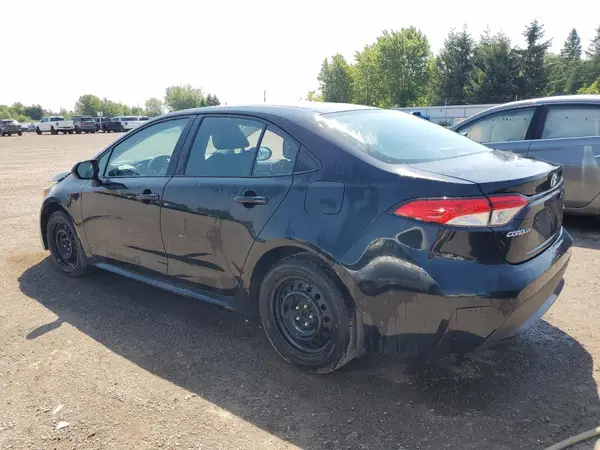 5YFBPMBE6MP243621 2021 TOYOTA COROLLA - Image 2