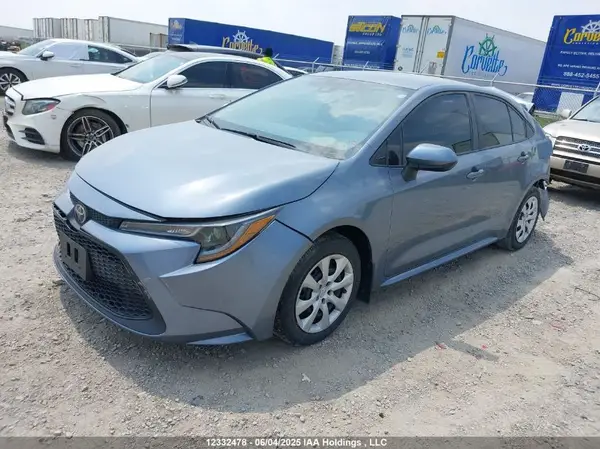 5YFBPMBE6MP261455 2021 TOYOTA COROLLA - Image 2