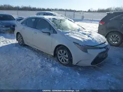 5YFBPMBE6MP269944 2021 TOYOTA COROLLA
