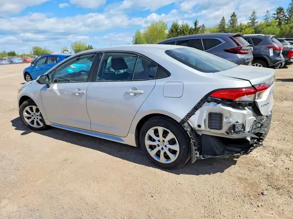 5YFBPMBE6NP348998 2022 TOYOTA COROLLA - Image 2