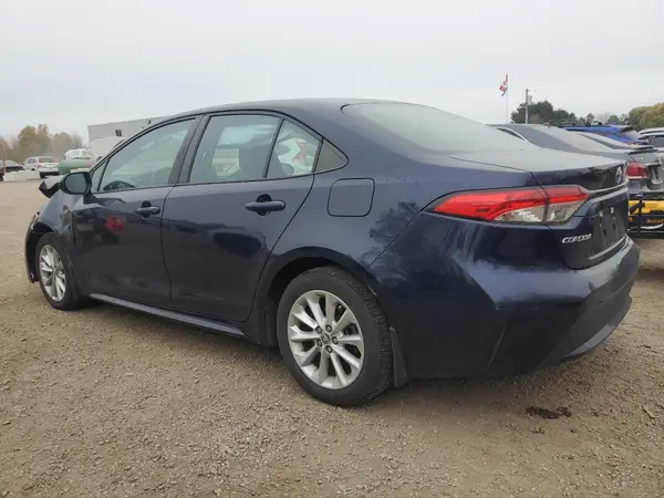 5YFBPMBE7MP175054 2021 TOYOTA COROLLA - Image 2