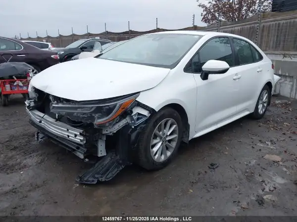 5YFBPMBE7MP186278 2021 TOYOTA COROLLA - Image 2