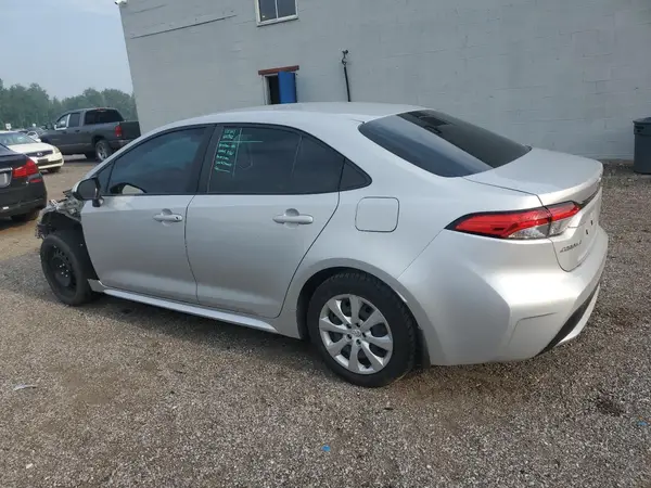 5YFBPMBE7MP240050 2021 TOYOTA COROLLA - Image 2