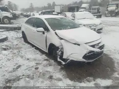 5YFBPMBE7MP260735 2021 TOYOTA COROLLA