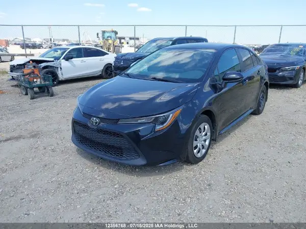 5YFBPMBE7MP269385 2021 TOYOTA COROLLA - Image 2