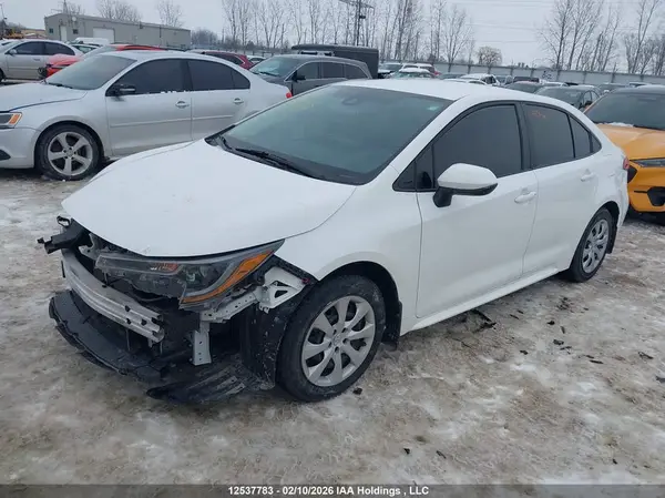 5YFBPMBE7NP323480 2022 TOYOTA COROLLA - Image 2