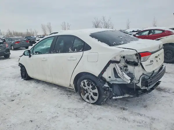5YFBPMBE7NP335791 2022 TOYOTA COROLLA - Image 2