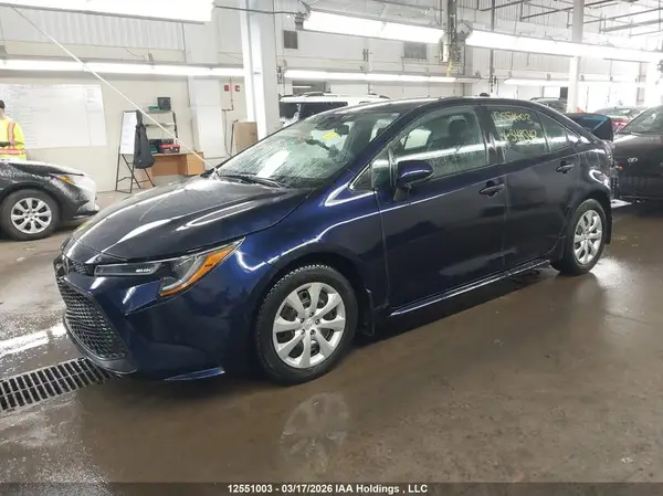 5YFBPMBE7NP348542 2022 TOYOTA COROLLA - Image 2