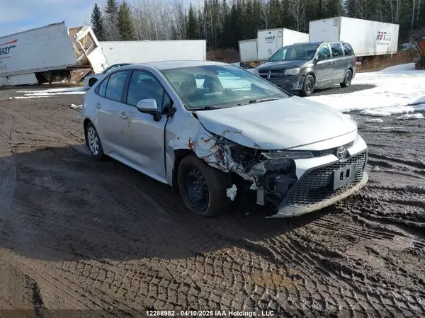 5YFBPMBE8MP147912 2021 TOYOTA COROLLA - Image 1
