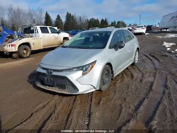5YFBPMBE8MP147912 2021 TOYOTA COROLLA - Image 2