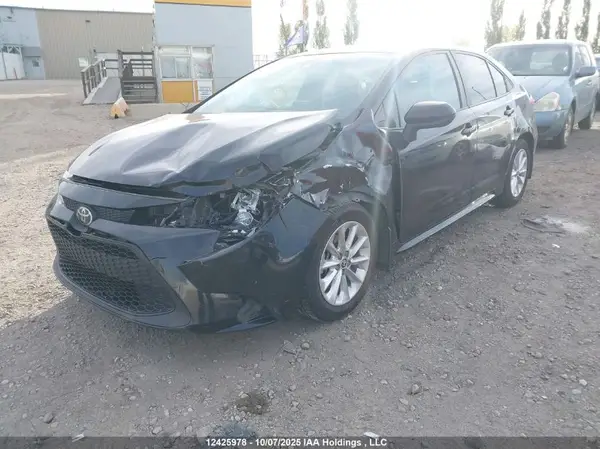 5YFBPMBE8MP149787 2021 TOYOTA COROLLA - Image 2