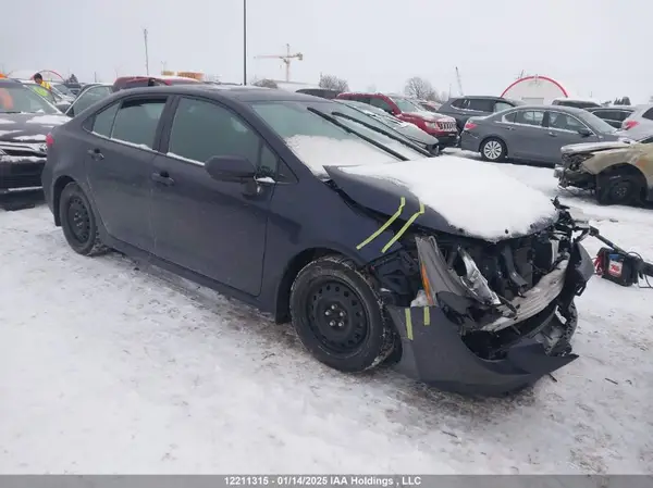 5YFBPMBE8MP154469 2021 TOYOTA COROLLA - Image 1