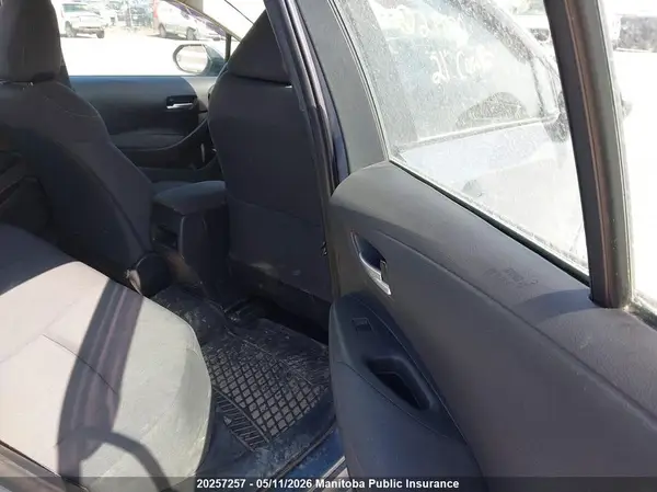 5YFBPMBE8MP219370 2021 TOYOTA COROLLA - Image 8
