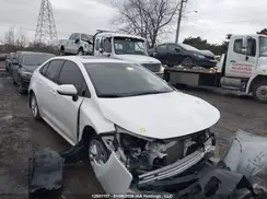 5YFBPMBE8MP224116 2021 TOYOTA COROLLA