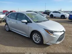 5YFBPMBE8MP246472 2021 TOYOTA COROLLA