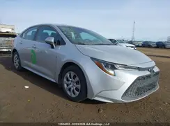 5YFBPMBE8MP255155 2021 TOYOTA COROLLA