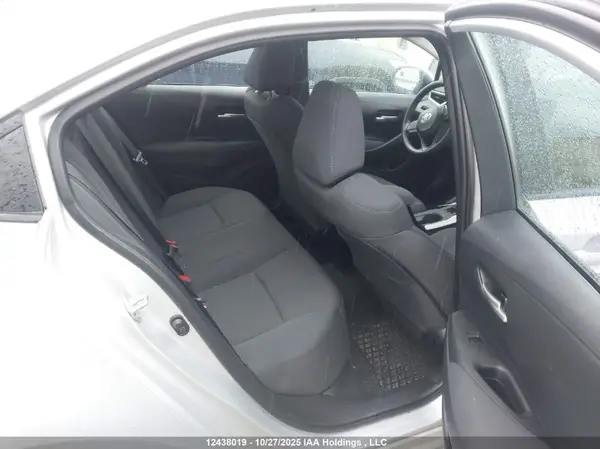5YFBPMBE8MP261134 2021 TOYOTA COROLLA - Image 8