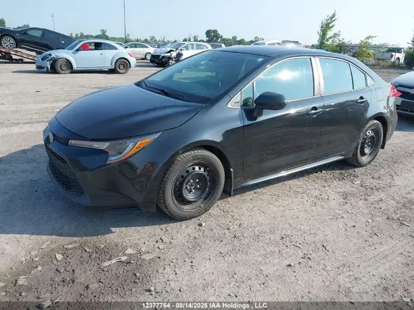 5YFBPMBE8MP266186 2021 TOYOTA COROLLA - Image 2