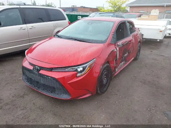 5YFBPMBE8MP267886 2021 TOYOTA COROLLA - Image 2
